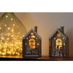 Village De Noël Lumineux En Bois. Lot De 2 Maisons Décoratives De Noël Avec LED H=23cm L=14,5cm, à Poser Ou A Accrocher. -Lemax Decor Magasin 68752323 4