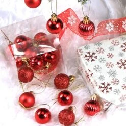 Noël Rouge, 24pcs Boule D'arbre De Noël 3cm, Ornement De Sapin De Noël, Petite Boule Noel Plastique Rouge Avec Lanière Pour Decoration Sapin Noel Intérieure Extérieure -Lemax Decor Magasin 77373933 3